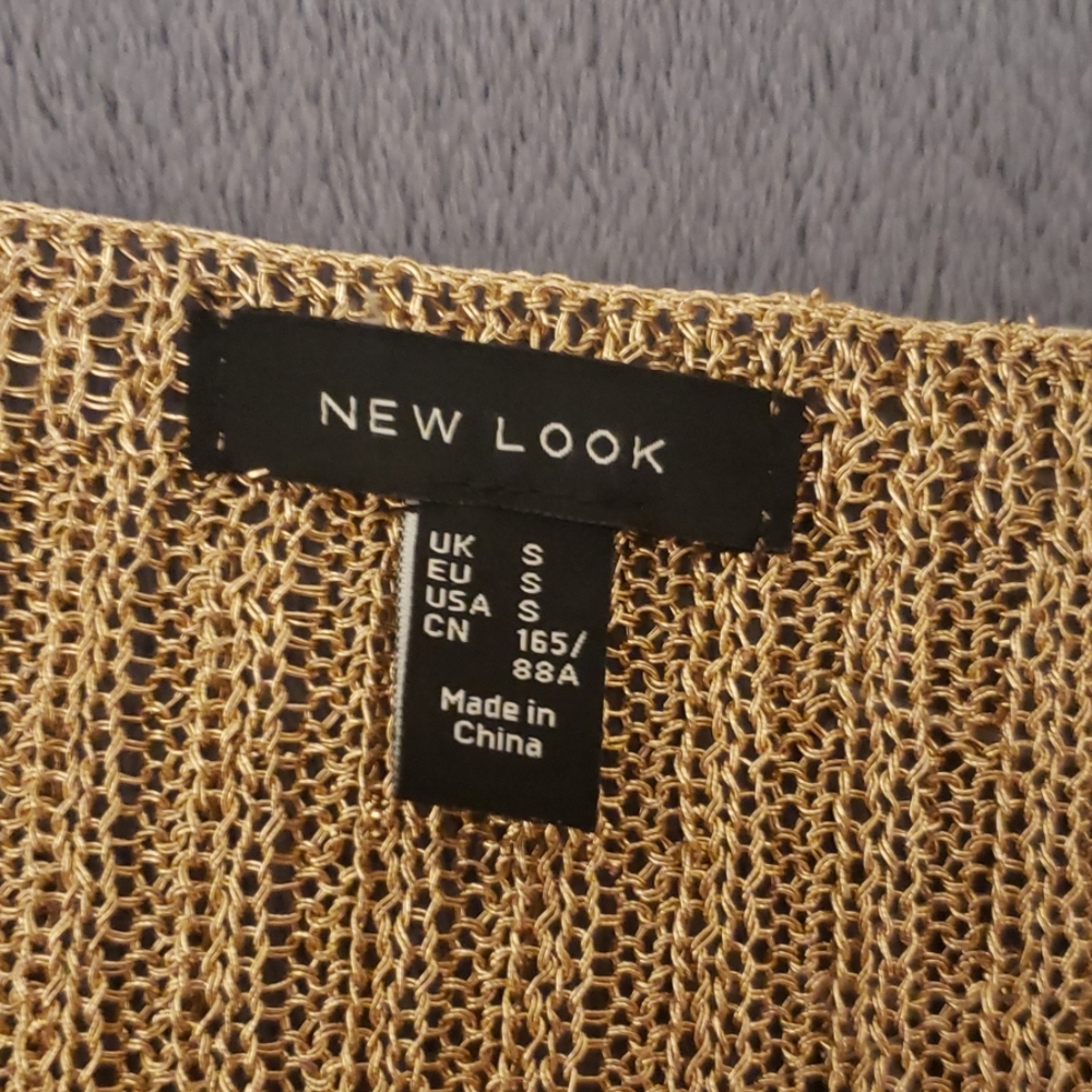 NWOT Ribbed Knit Metallic Crop Top - Picture 5 of 5